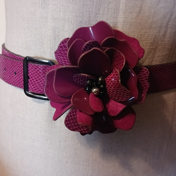 WHBM Raspberry Faux Croc Belt with Embellishment - Picture 3 of 11